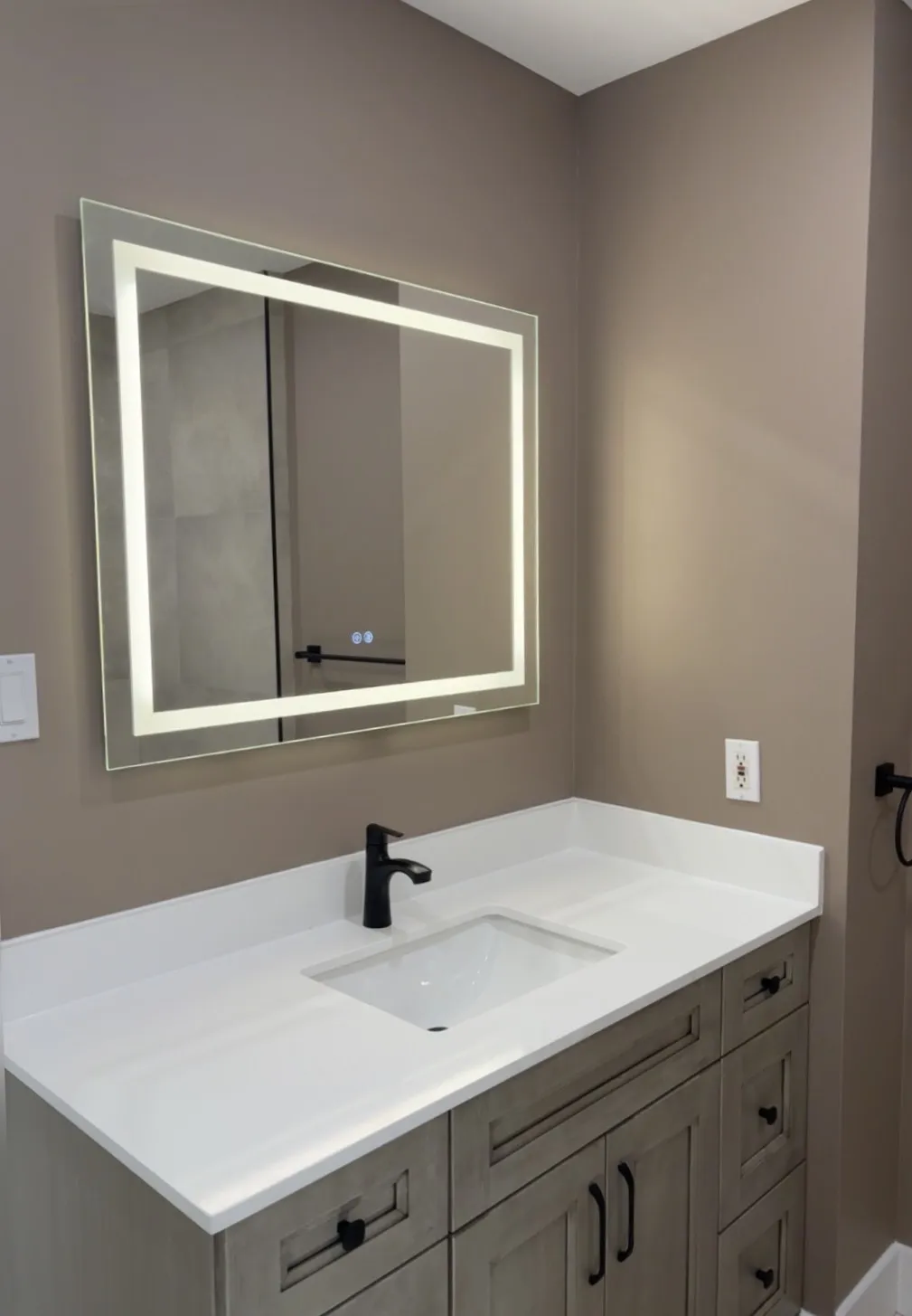 Bathroom Renovations in London, Ontario — photo 3