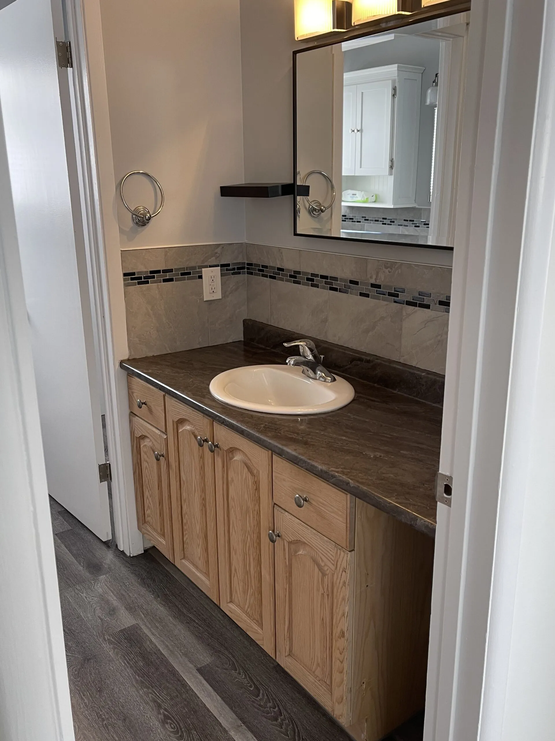 Bathroom Renovations in London, Ontario — photo 7